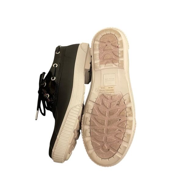 Michael Kors Hyde Black Duck Shoes Rubber Leather Size 9 - Picture 6 of 6